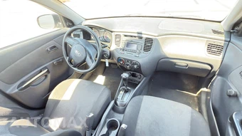 2011 Kia Rio LX Sedan - miniatura 11