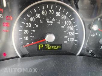 2011 Kia Sedona LX 118.9" WB – miniatura 12