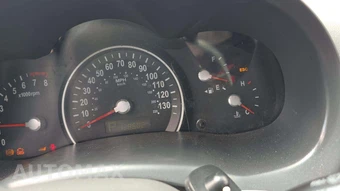 2011 Kia Sedona LX 118.9" WB – miniatura 37