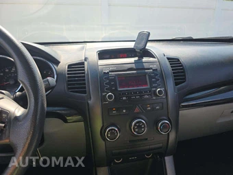 2011 Kia Sorento – miniatura 10
