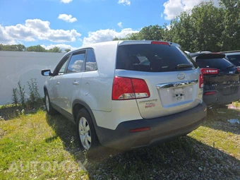 2011 Kia Sorento – miniatura 2