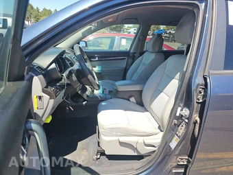 2011 Kia Sorento LX – miniatura 9
