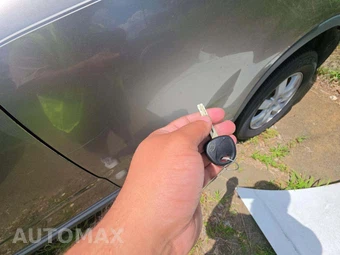 2011 Kia Sorento LX – miniatura 8