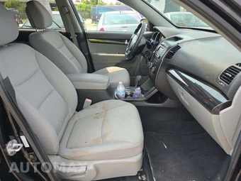 2011 Kia Sorento LX – miniatura 15