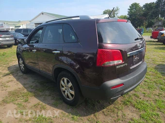 2011 Kia Sorento LX - miniatura 2