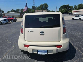 2011 Kia Soul ! – miniatura 3