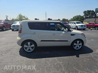 2011 Kia Soul ! – miniatura 4