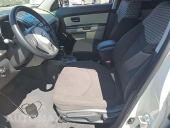 2011 Kia Soul ! – miniatura 6