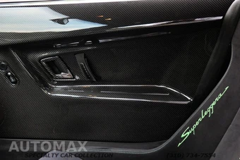 2011 Lamborghini Gallardo LP 570-4 Superleggera Coupe - miniatura 24