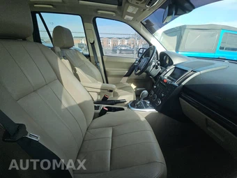 2011 Land Rover LR2 HSE – miniatura 8