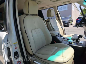 2011 Land Rover Range Rover HSE – miniatura 18