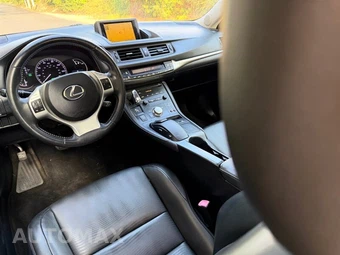 2011 Lexus CT 200h Premium - miniatura 17