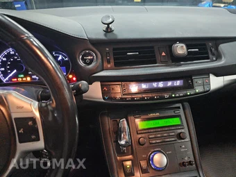 2011 Lexus CT 200h Premium – miniatura 11