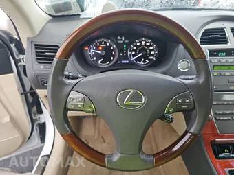 2011 Lexus ES 350 – miniatura 10