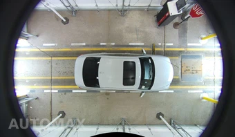 2011 Lexus ES 350 – miniatura 18