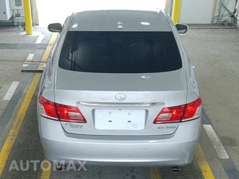2011 Lexus ES 350 – miniatura 5