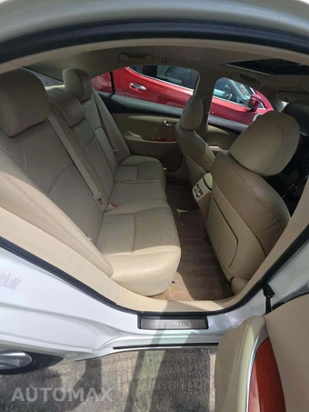 2011 Lexus ES 350 – miniatura 16