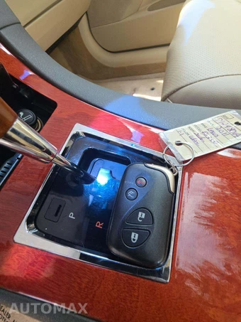 2011 Lexus ES 350 – miniatura 8