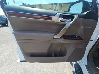 2011 Lexus GX 460 – miniatura 9