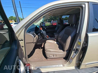 2011 Lexus GX 460 Premium - miniatura 3