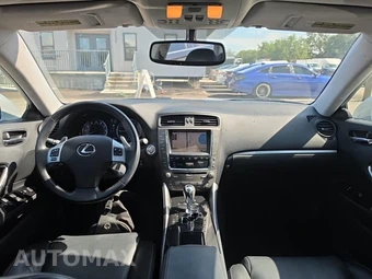 2011 Lexus IS 250 Sedan – miniatura 14