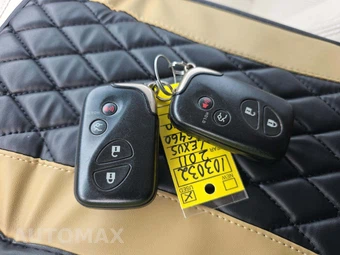 2011 Lexus LS 460 - miniatura 8