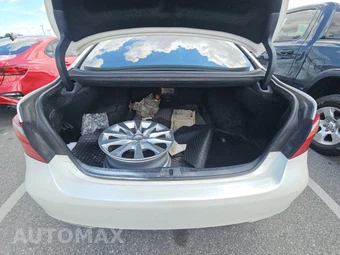 2011 Lexus LS 460 – miniatura 16