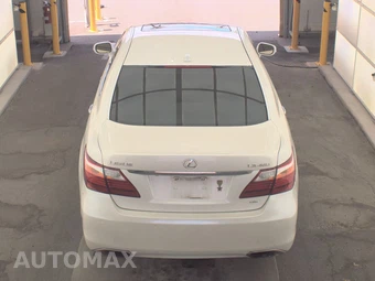 2011 Lexus LS 460 – miniatura 5
