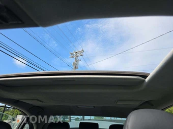 2011 Lexus LS 460L - miniatura 11