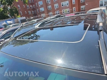 2011 Lexus LX 570 – miniatura 12