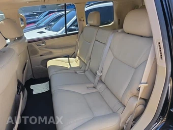 2011 Lexus LX 570 – miniatura 16