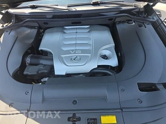 2011 Lexus LX 570 – miniatura 20
