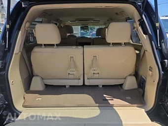 2011 Lexus LX 570 – miniatura 21