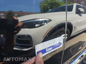 2011 Lexus LX 570 – miniatura 26