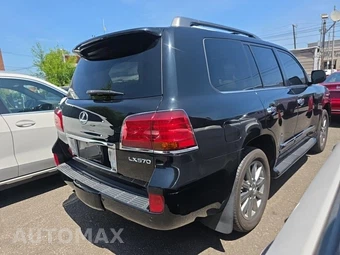 2011 Lexus LX 570 – miniatura 4