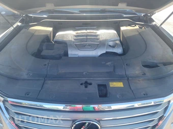 2011 Lexus LX 570 – miniatura 16
