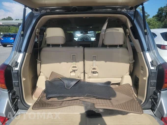 2011 Lexus LX 570 – miniatura 17