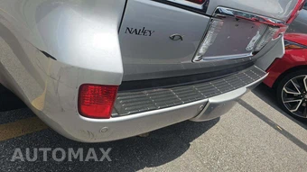 2011 Lexus LX 570 – miniatura 20