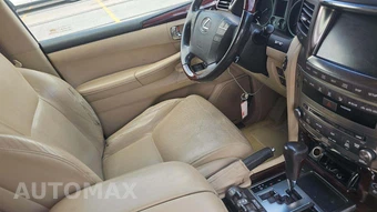 2011 Lexus LX 570 – miniatura 21
