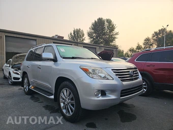 2011 Lexus LX 570 - miniatura 3