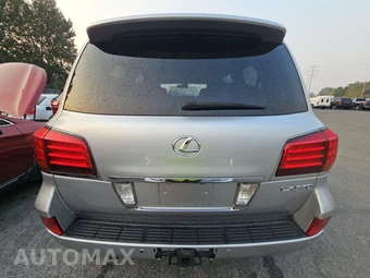 2011 Lexus LX 570 - miniatura 5