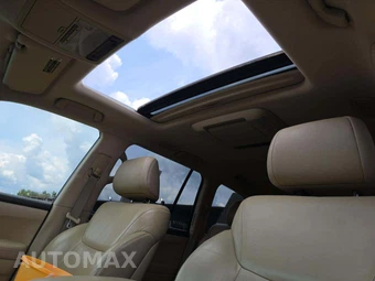 2011 Lexus LX 570 – miniatura 8
