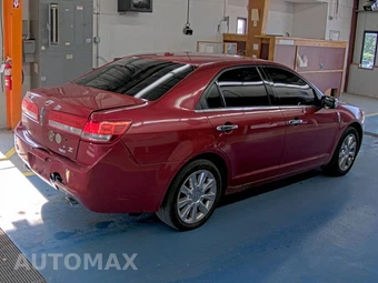 2011 Lincoln MKZ – miniatura 4