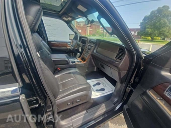 2011 Lincoln Navigator - miniatura 19