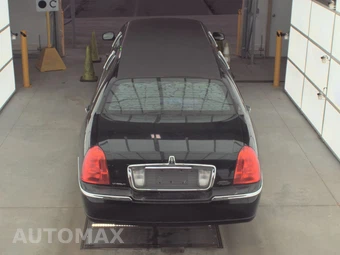 2011 Lincoln Town Car Executive w/Limousine Pkg - miniatura 5