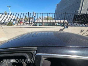 2011 Lincoln Town Car Signature Limited - miniatura 12