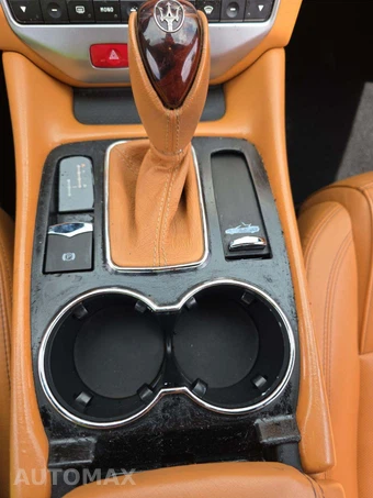 2011 Maserati GranTurismo Convertible – miniatura 18