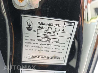 2011 Maserati GranTurismo Convertible – miniatura 2