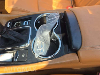 2011 Maserati GranTurismo Convertible – miniatura 8