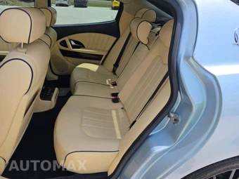 2011 Maserati Quattroporte S – miniatura 10